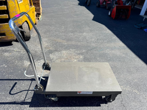 HAUL MASTER 1000 LB.. HYDRAULIC TABLE CART