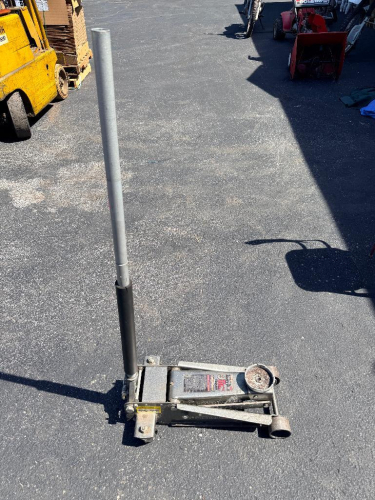 3 TON FLOOR JACK