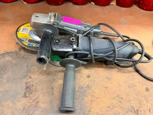 (2) ELECTRIC ANGLE GRINDERS WITH SIDE HANDLE, SPINDLE LOCK, AND 4-1/2 IN. WHEEL CAPACITY.