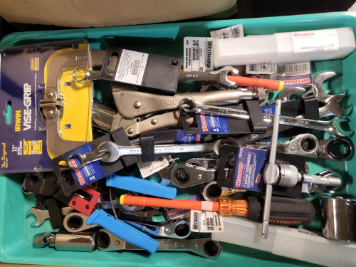 (1) TRAY OF MISC ITEMS