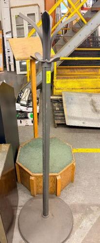 PLASTIC COAT RACK POST