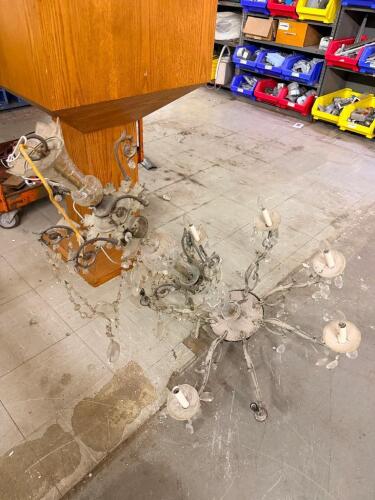 VINTAGE 8-LIGHT CRYSTAL & WROUGHT IRON CHANDELIER