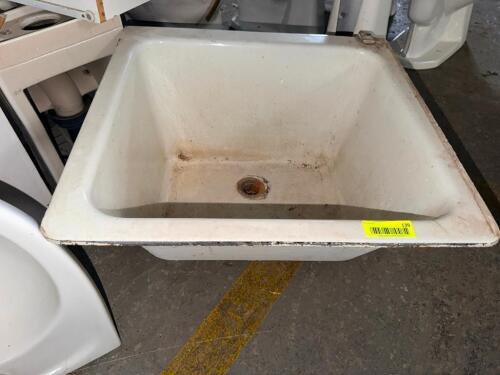 PORCELAIN 20" SLOP SINK