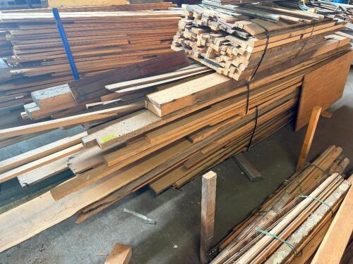 (1) LOT OF ASSORTED RECLAIMED LUMBER, MOLDING, AND TRIM.