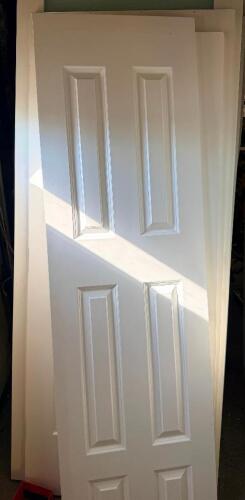 NEW WHITE INTERIOR DOOR