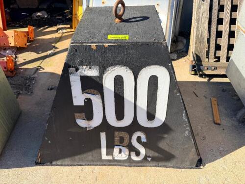 FAUX 500 LB.. WOODEN FAKE WEIGHT.