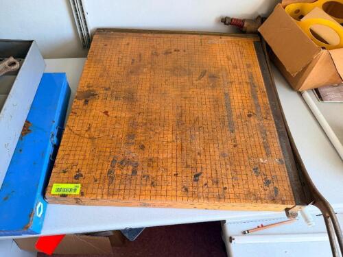 PAPER CUTTER.