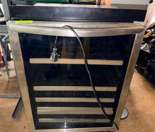 46-BOTTLE FREESTANDING WINE COOLER WITH STAINLESS STEEL TRIMMED GLASS DOOR