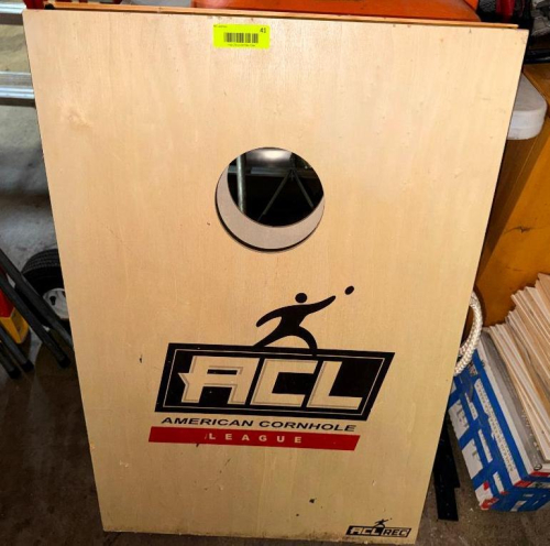 ACL CORN HOLE GAME SET.