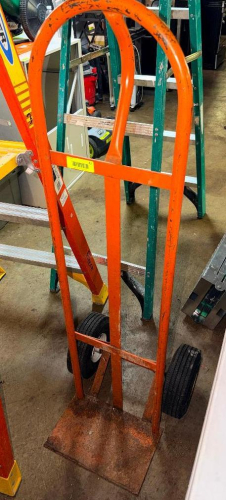 HEAVY DUTY TWO WHEEL HAND TRUCK