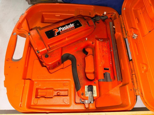 CORDLESS FRAMING NAILER IN HARD PLASTIC CARRYING CASE.