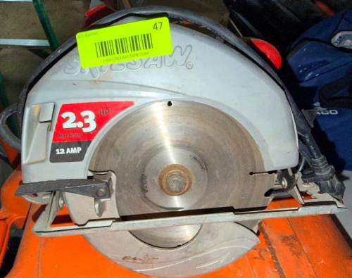 7-1/4" CIRCULAR SAW WITH CARBIDE-TIPPED BLADE.