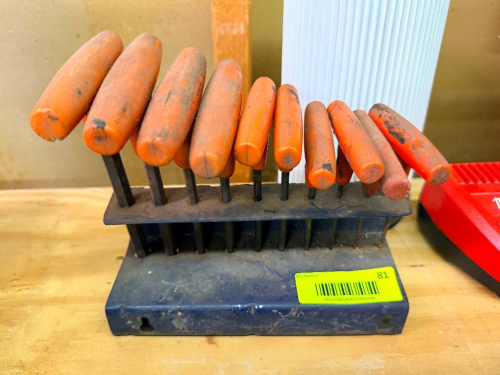 HEX T TOOL SET W/ HOLDER