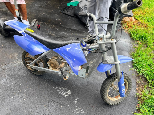 ELECTRIC MINI DIRT BIKE.