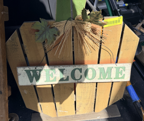 FALL WELCOME SIGN D&Eacute;COR.