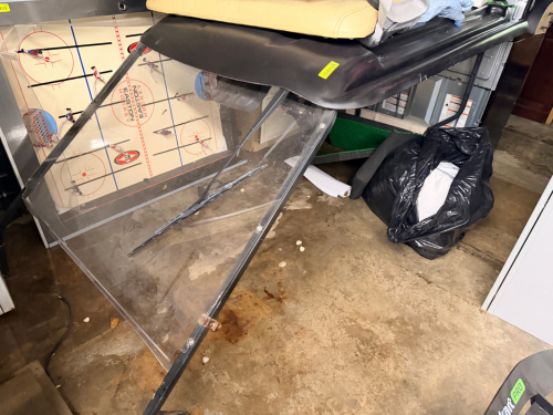 PLASTIC ROOF AND WINDSHIELD FOR GOLF CART