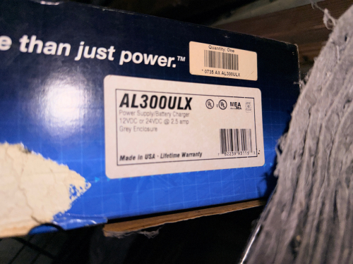 ALTRONIX POWER SUPPLY / BATTERY CHARGER.