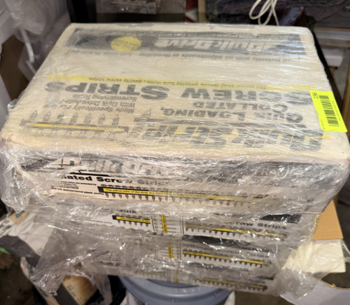 (2) BOXES OF QUIK DRIVE COLLATED SCREW STRIPS IN CARRYING CASES