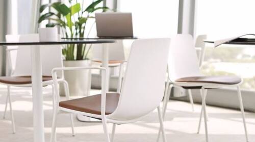 (2) LOUNGE SEATS