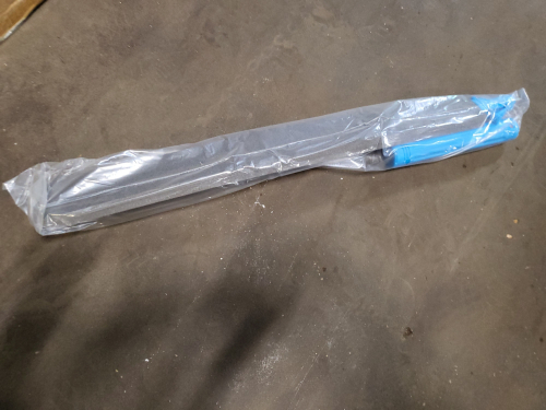 (1) BOX OF (50) DUSTER HEADS