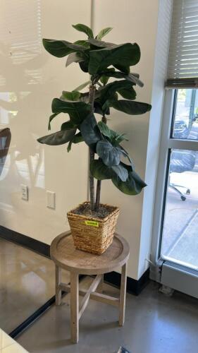 (1) 1 ARTFICAL POTTED PLANT AND (2) SIDE TABLES
