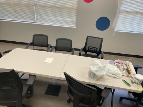(1) LIFETIME 8-FOOT COMMERCIAL FOLDING TABLE
