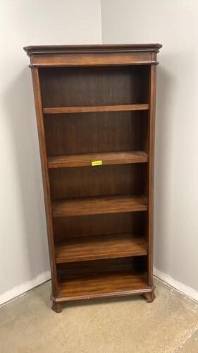 (1) BOOK SHELF