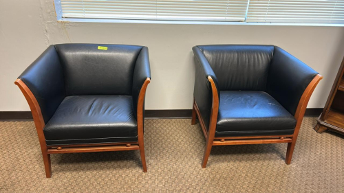 (2) BLACK OFFICE CHAIRS