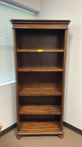 (1) BOOK SHELF