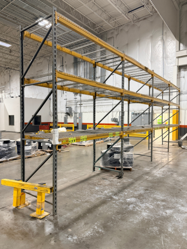 (3) SECTIONS OF 8' X 42" PALLET RACKING.
