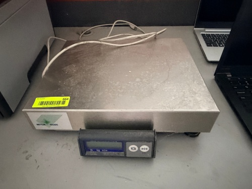 150 LB.. CAPACITY DIGITAL SHIPPING SCALE