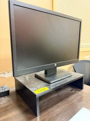 COMPUTER MONITOR
