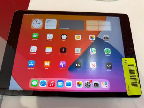 (1) IPAD 8TH GENERATION
