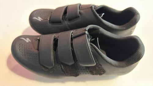 (46) PAIRS OF CYCLE SHOES