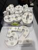 (1) LOT OF LIGHT UP NUMBERS