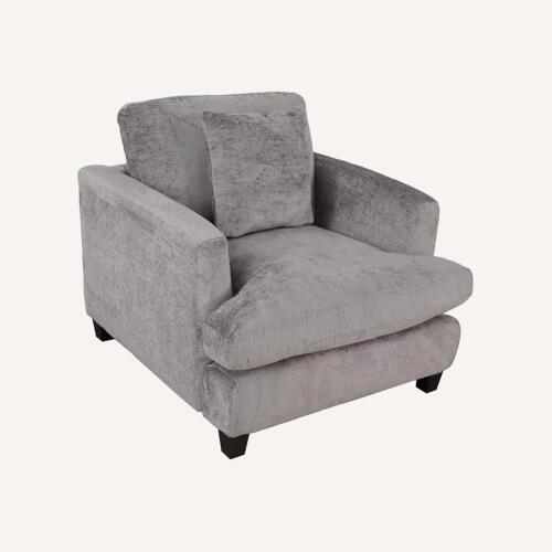 MACYS CREAM COLOR DEZYON FABRIC ARM CHAIR