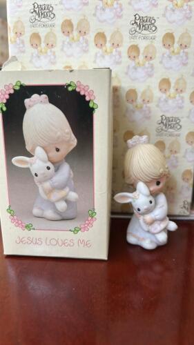 (1) JESUS LOVES ME PRECIOUS MOMENTS WITH BOX