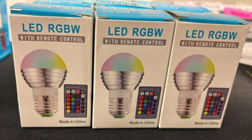(12) LED RGBW COLOR LIGHTS WITH REMOTE