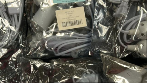 (1) ASSORTED LOT OF LIGHT FIXTURES PATIO STRINGS