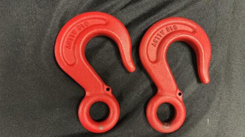 (2) RED EYE SLING HOOKS