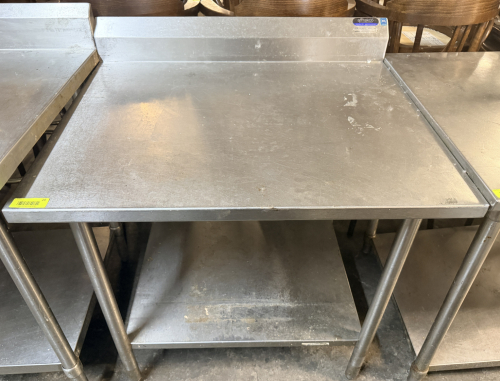 STAINLESS STEEL PREP TABLE
