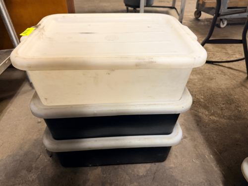 (3) ASSORTED BUS TUBS WITH LIDS