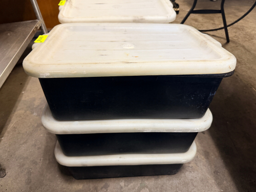 (3) BUS TUBS WITH LIDS