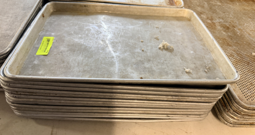 (13) HALF SIZE BAKING SHEETS