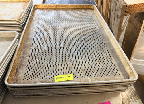 (8) FULL SIZE SLOTTED BAKING SHEETS