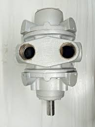 (1) AIR MOTOR HOUSING