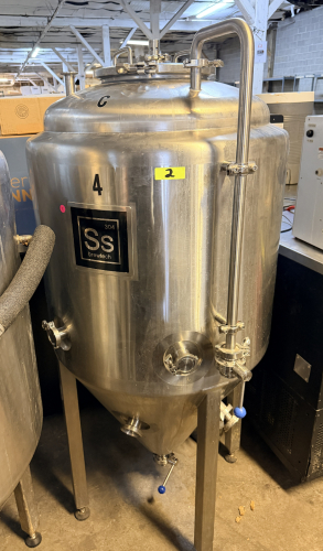SS BREW TECH 304 BEER FERMENTATION TANK