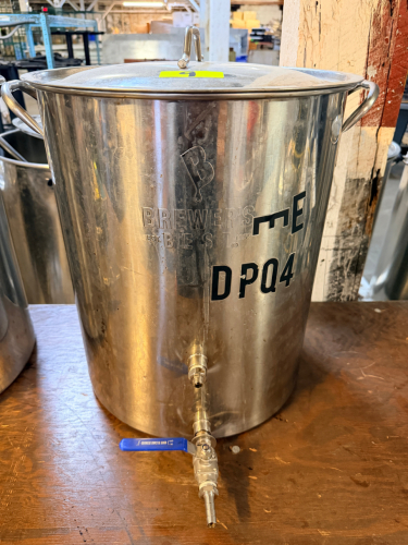 BREWERS BEST 16 GALLON STAINLESS STEEL BREW KETTLE
