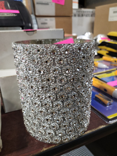 (1) DECORATIVE TABLE TOP