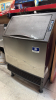 MANITOWOC COMMERCIAL ICE MACHINE UNDER COUNTER - 6